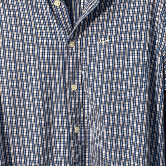 Abercrombie and Fitch men’s button down - Picture 3 of 9